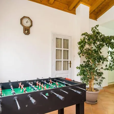 Location Three Bedroom Apartment Slano